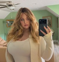 Romy Doorstep Anal - escort in Pattaya