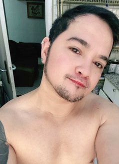 Ron Jacob - Male escort in Dubai Photo 9 of 10