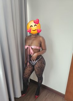 Bree - escort in Johor Bahru Photo 1 of 6