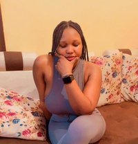 Ronah - escort in New Delhi