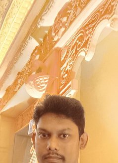 Roni - Male escort in Kolkata Photo 1 of 2