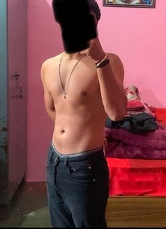 Roni - Male escort in Dehradun, Uttarakhand Photo 6 of 6