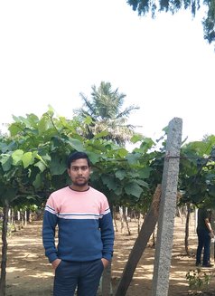 Roni69 - masseur in Kolkata Photo 7 of 9