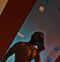 Roni69 - masseur in Kolkata