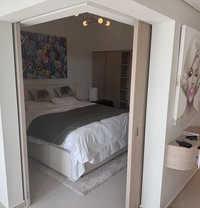 Ronie (massage for ladies ) - Male escort in Dubai