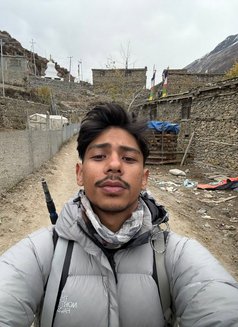 Ronik - Acompañantes masculino in Kathmandu Photo 2 of 5