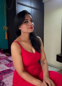 Ronika - escort in Mumbai Photo 2 of 3