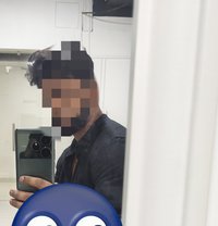 Ronin - masseur in Hyderabad