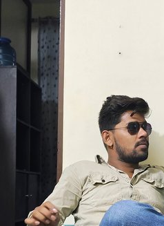 Ronit - Male escort in Gurgaon Photo 1 of 1
