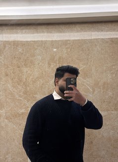 Ronit - Male escort in Jalandhar Photo 1 of 1