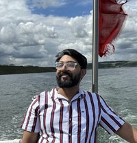 Ronnie - Male escort in Ahmedabad