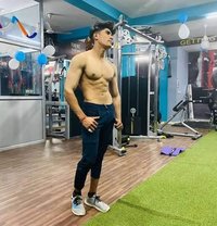 Ronny Dellhii - Male escort in New Delhi