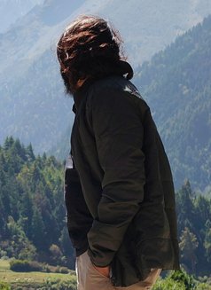 Ronny - Male escort in Ahmedabad Photo 1 of 2