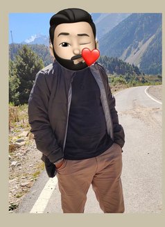 Ronny - Male escort in Ahmedabad Photo 2 of 2