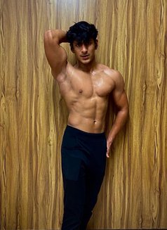 Ronny - Acompañantes masculino in Pune Photo 4 of 5