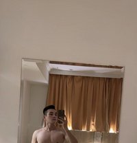 Ronny - Male escort in Kuala Lumpur