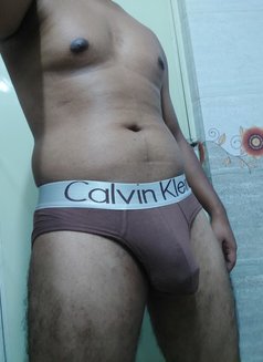 Rony Alpha - Acompañantes masculino in Dhaka Photo 8 of 9