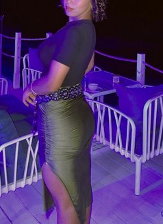Rony - escort in Cairo Photo 7 of 8