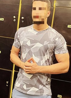 Rony - Male escort in Dubai Photo 1 of 2
