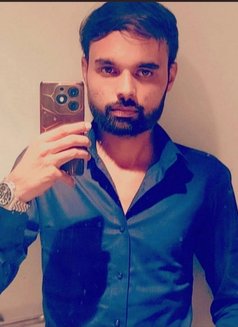 Rooco69 - Male escort in Ahmedabad Photo 1 of 3