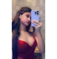 Rooh - Transsexual escort in Ahmedabad Photo 1 of 18