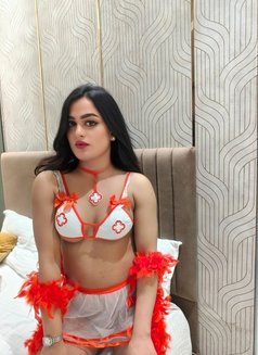 Roohi Khan - Acompañantes transexual in Vadodara Photo 8 of 13