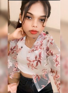 Roohi Shrma - escort in New Delhi Photo 6 of 6