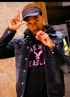 Rookie Ron🤤 - Agencia de acompañantes masculinas in Nairobi Photo 4 of 11