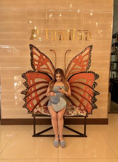 Roop Kaur - puta in Dubai Photo 13 of 13