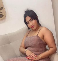 Rooz - puta in Cairo Photo 5 of 9