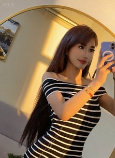 Rorita Both Lady Boy in Muscat - Acompañantes transexual in Muscat Photo 7 of 7