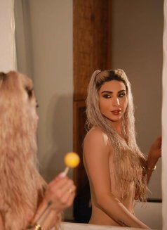 Roritasexy - Transsexual escort in Beirut Photo 11 of 30