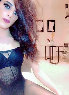 Roro. Klink - Acompañantes transexual in Beirut Photo 1 of 1