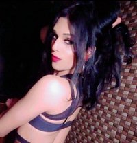 Roro. Klink - Transsexual escort in Beirut