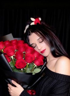 Roro. Klink - Acompañantes transexual in Beirut Photo 28 of 29