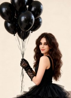 Roro. Klink - Transsexual escort in Beirut Photo 30 of 30