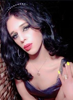 Roro. Klink - Transsexual escort in Beirut Photo 28 of 29