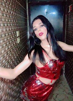 Roro. Klink - Transsexual escort in Beirut Photo 29 of 30