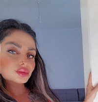 RoRo - puta in Beirut