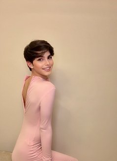 Roro lebanon big dick لبنانية 🇱🇧 - Transsexual escort in Riyadh Photo 27 of 30