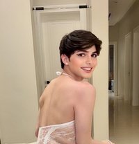 Roro lebanon big dick لبنانية 🇱🇧 - Acompañantes transexual in Riyadh Photo 30 of 30