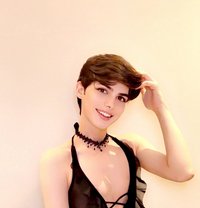 Roro lebanon big dick لبنانية 🇱🇧 - Acompañantes transexual in Riyadh Photo 30 of 30