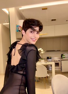 Roro lebanon big dick لبنانية 🇱🇧 - Transsexual escort in Riyadh Photo 25 of 26