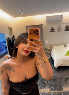 Roro - escort in Cairo Photo 4 of 4