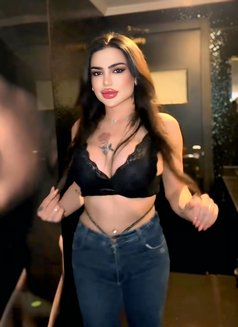 Roro - Acompañantes transexual in Beirut Photo 13 of 22