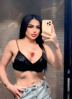 Roro - Acompañantes transexual in Beirut Photo 21 of 22