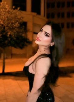 Roro - Transsexual escort in Beirut Photo 25 of 25