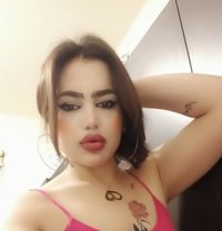 Roro - Transsexual escort in Beirut