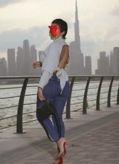 Rosa in Riyadh عندي صناعي للبعض - escort in Riyadh Photo 5 of 11