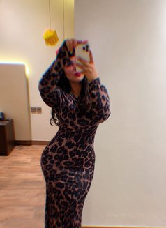 rosa Iranian New - escort in Muscat Photo 8 of 9